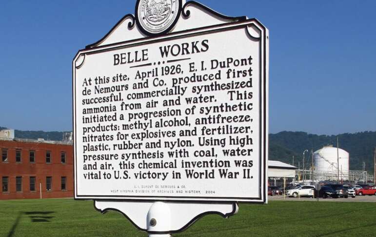 Asbestos Exposure at E.I. Dupont Belle Works